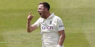 Ollie robinson took two wickets on the first day of the first test, but publicity surrounding instead of pride, a landmark day for ollie robinson will be remembered for all the wrong reasons after a series. Uaon Okkojuxqm