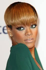 Rihanna Wearing Emerald Dress And Make Up Green Dress Makeup Dress Makeup Green Eyeshadow Look