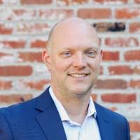 16400+ "Renner" profiles