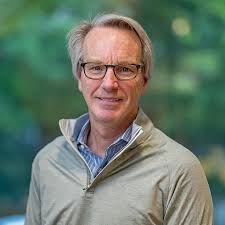 I've never felt like a number at MSK,” says Dennis, who was treated at MSK  for stage 4 kidney cancer. “Everyone who takes care of me knows exactly who  I am, and