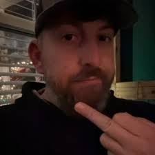 Stephen Springer's Instagram, Twitter & Facebook