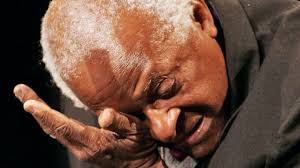 Er will lieber in die hölle als in einen homophoben himmel. Anti Apartheid Ikone Desmond Tutu Gestorben Stern De
