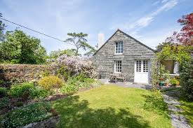 On dinely, you are within 5 miles of the entrance to sequoia national park. The 10 Best St Issey Cottages Villas With Prices Find Holiday Homes And Apartments In St Issey England Tripadvisor