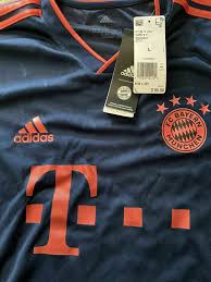 Jun 11, 2021 · bayern thus became only the second team in football history to win every single trophy up for grabs in the space of a year, after fc barcelona in 2009. Mens Adidas Fc Bayern Munchen T Mobile Jersey Size Large Dw7411 For Sale Online Ebay