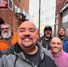 Ford f150 turbodiesel bj 2018 vol leer, 10 traps automaat alles er op en  eraan, 214000 km grote beurt gehad distributie vervangen 3500 kg  trekgewicht voor vragen bellen, 0612384466