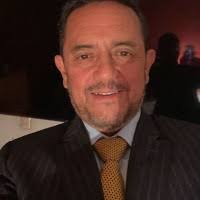 7 perfiles de «Victor Olmo»