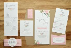 Vous êtes des amoureux romantiques, découvrez nos faire part mariage bohème inspirés du monde nomade et où se mêle l'éclectisme et joie de vivre. Mary Art Cards Creation De Faire Part De Mariage Champetre Nature Floral