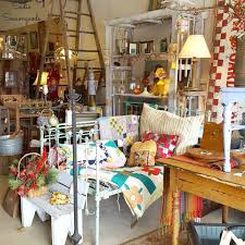 Antiques Vintage Thrift Stores In Black Mountain North Carolina Black Mountain North Carolina Black Mountain Vintage Markets Display