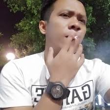 ADA INFO LOKER Barangkali ada yang mau kerja Dibutuhkan (2) Karyawan jaga  TOKO SERBA 35.000 -Gaji pokok 2 jt/bulan -Uang makan/rokok 35ribu -Uang  lembur/bonus beda lagi -Pria/Wanita -Ijazah tidak diutamakan  -Berpengelaman/non berpengalaman -