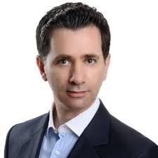 Learn about the Mentors helping entrepreneurs in our program