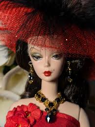 Silkstone usherette in cocktail fashion