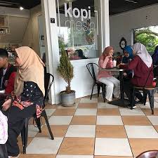 Stories and reviews about the city and people who are ready to meet there kota bharu. Kopi Mesin Kubang Kerian Restaurant Reviews Photos Phone Number Tripadvisor