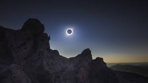 La gran diferencia con el que vivimos en la zona centro norte de chile es básicamente el clima, pero en sí se darán las mismas condiciones de umbra. Los Mejores Lugares De Chile Para Ver El Eclipse Total De Sol 2020 Conocedores Com