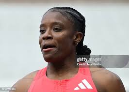 2,792 Danielle Walker Photos & High Res Pictures