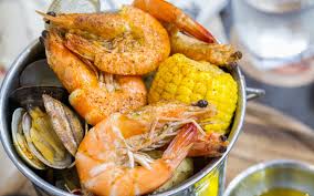 أشهر مطعم سطل بحري في ابوظبي هوكيد بوطافش جوز كراب شاك ماي بيوت