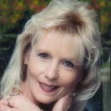 Leeann Reaves's Instagram, Twitter & Facebook