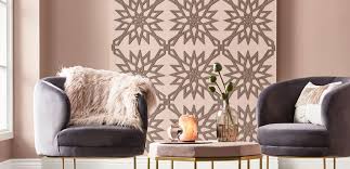 Bagi anda pecinta 'bersih', ingin mendapatkan kesan lapang, simple, warna ini tentu sangat cocok 2020 Color Trends In Interior Design