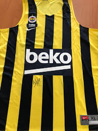 What this means is that both players are now … Azmi Yalcin Ø¹Ù„Ù‰ ØªÙˆÙŠØªØ± Tesekkurler Beko Bjk Futbol Takimi Imzali Forma Benim Icin Nando De Colo Imzali Fb Basketbol Formasi Oglum Batuhan Icin Https T Co 1yahfqyc3m ØªÙˆÙŠØªØ±