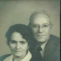 Minnie Annie Thiele (1901–1956)