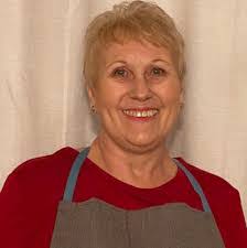 Regina Waldron's Instagram, Twitter & Facebook