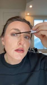 Danielle Blount's Instagram, Twitter & Facebook