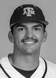 Julius Carroll's Instagram, Twitter & Facebook