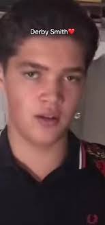 Destry Smith's Instagram, Twitter & Facebook