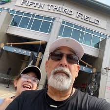 Jim Zoltowski (@JimZoltowski)