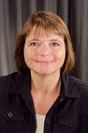 Jeanie Holden's Instagram, Twitter & Facebook