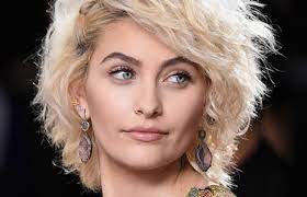 Paris spoke to rolling stone in 2017 about reconnecting with her mom. Paris Jackson Mother Age Music Biography