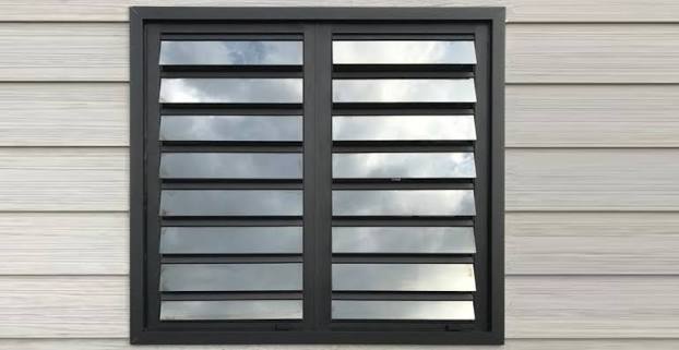 Châssis Jalousie en aluminium
