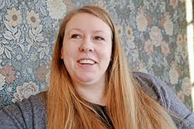 Annette ger ett stöd vid födseln