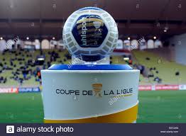 Après le très bon match de verratti en finale de la coupe de la ligue contre lyon, mbappé a validé sa prestation.kylian mbappé, qui va essayer d'être présent face à l'atalanta bergame, a. Monaco Frankreich 14 Januar 2015 Franzosischer Ligapokal Coupe De La Ligue Fussball Monaco Gegen Guingamp Die Offizielle Liga Cup Ball Am Display Pregame C Action Plus Sport Alamy Live News Stockfotografie Alamy