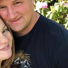 Diane Trask's Instagram, Twitter & Facebook