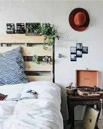 27 Best Artsy Hipster Room Ideas To Copy Right Now Homedecorideas Homedecoraccessories Homedecordiy Dorm Room Decor Minimalist Dorm Home