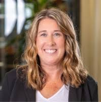 20+ "Liz Holcombe" profiles