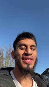 Japanese Man Reviews Greggs