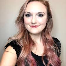 Taylor Nicholson's Instagram, Twitter & Facebook