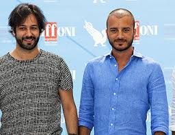 Nicolas vaporidis (în limba greacă : Nicolas Vaporidis E Matteo Branciamore Raccontano Anche Senza Di Te Effetto Notte