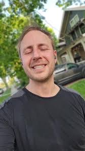 Amanda Bjornson's Instagram, Twitter & Facebook