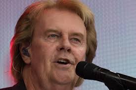 Howard Carpendale Dramatischer Aufruf An Seine Fans Schlager De In 2020 Florian Silbereisen Das Leben Geht Weiter Claudia Jung