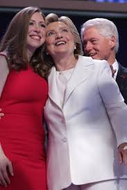 Chelsea clinton could have had the unique honor of being the first child for a second time if mother hillary clinton had become president of the united states. Chelsea Clinton Starportrat News Bilder Gala De