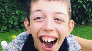 Background Bob fans keep the teen artist's legacy alive