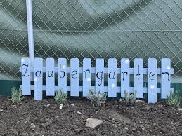 Einmalig Mini Zaun Im Lavendel Beet Zaun Selbstgemacht Kinder Garten Garten