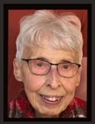 Tina Ash's Instagram, Twitter & Facebook