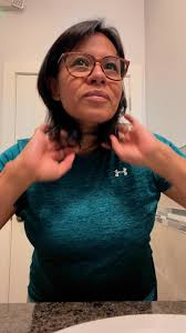 Broken Tooth” Avionna invented a cheese tooth! #reels #deaf #signlanguage  #momlife #toddlerlife #ASL #toothless