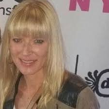 Dyan Cassady (@DyanCassady)