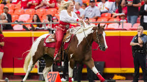 Get the latest kansas city news, sports and weather from kmbc. Kansas City Chiefs Mascot Will No Longer Run At Arrowhead Stadium