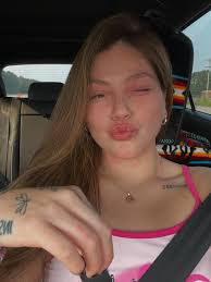 Bethany Rae 🩵 (@bethabucket) • Instagram photos and videos