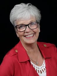 Jennifer Marksberry's Instagram, Twitter & Facebook